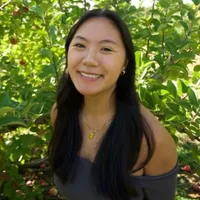 Headshot of Annie Ye